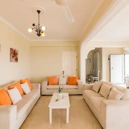 Villa Villa Agathi With Amazing View And Heated Pool